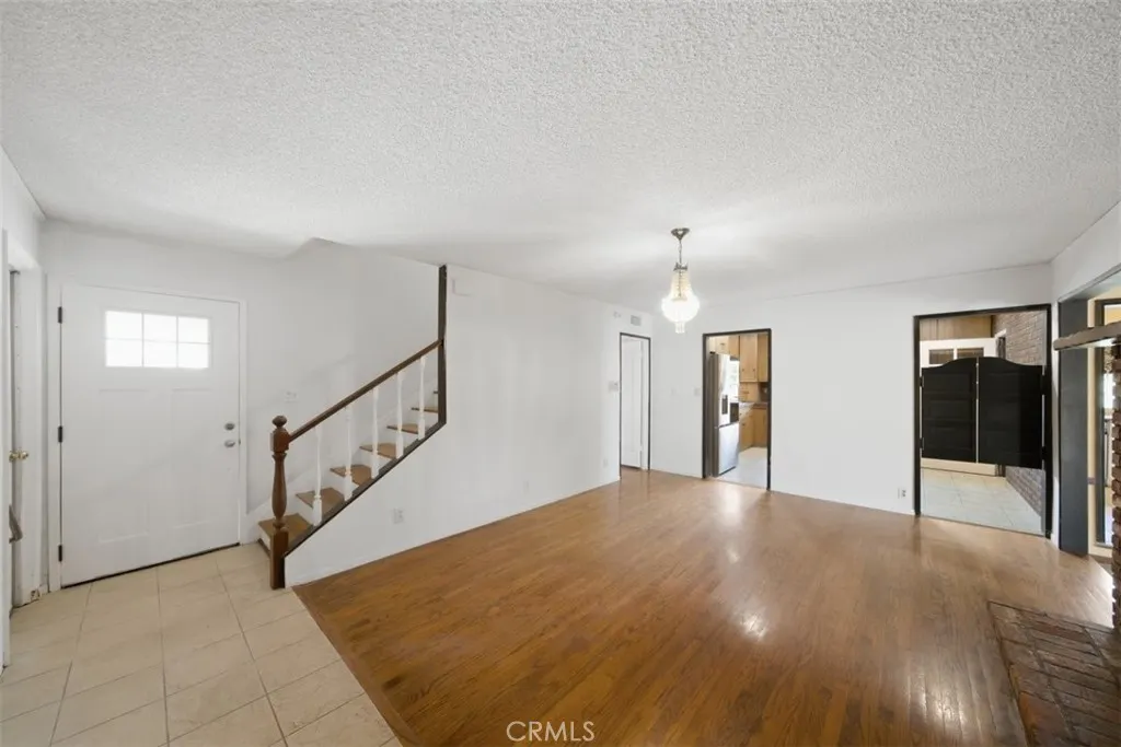 805 N Lyman Avenue