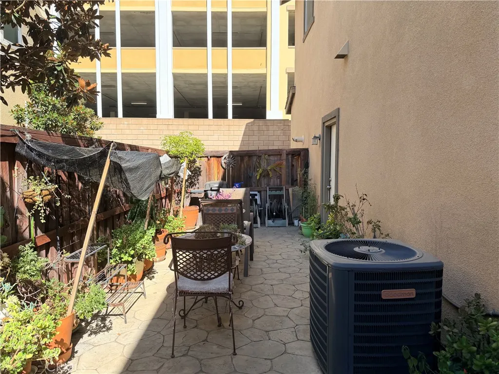 5014 Birch