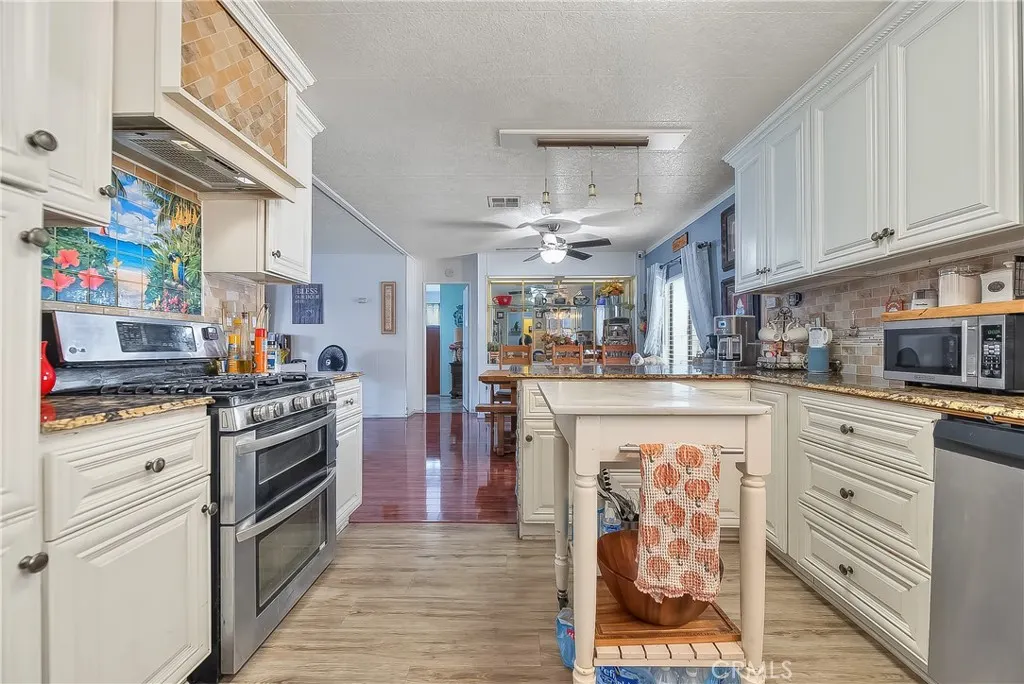 929 E Foothill Boulevard #159