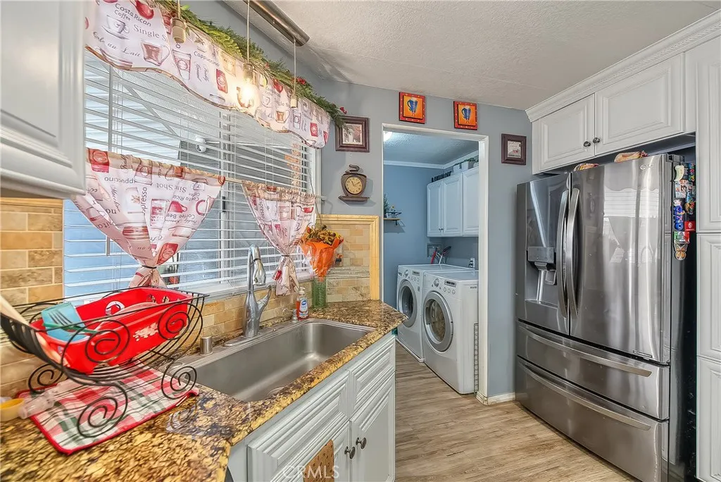 929 E Foothill Boulevard #159