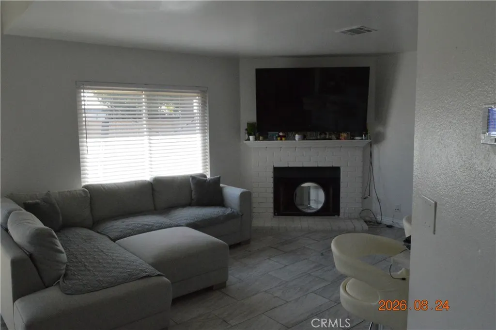 681 N Lark Ellen