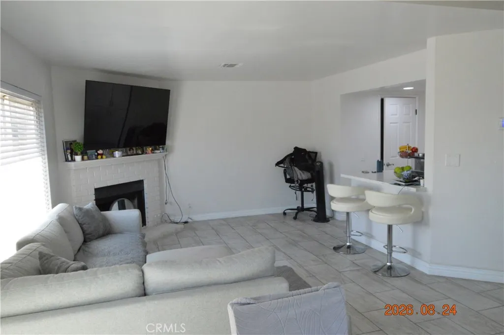 681 N Lark Ellen