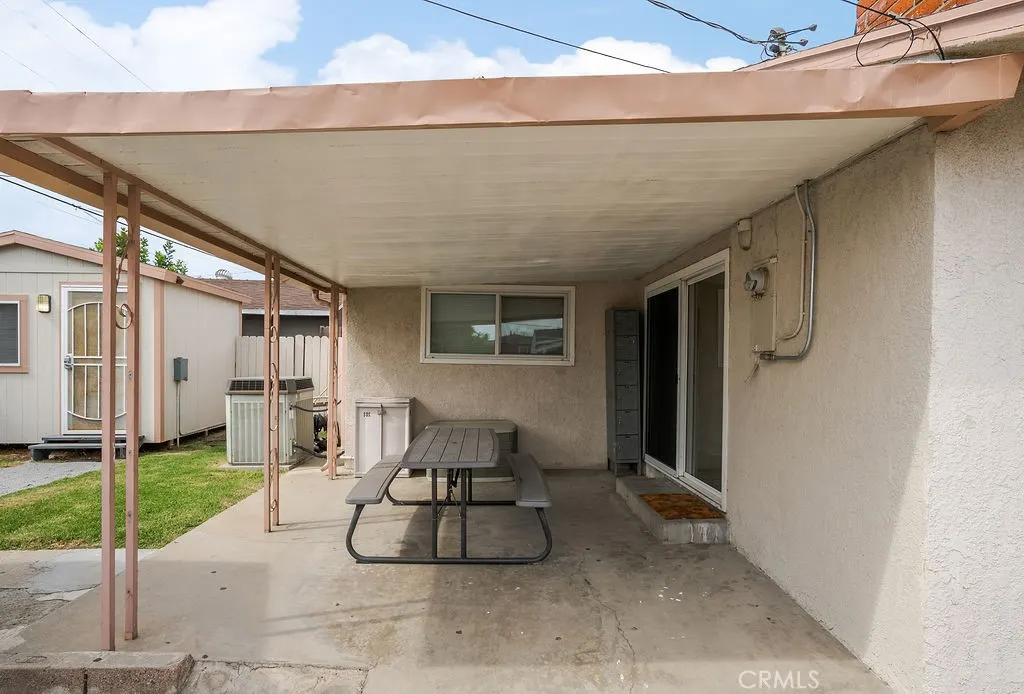 337 S Enid Avenue