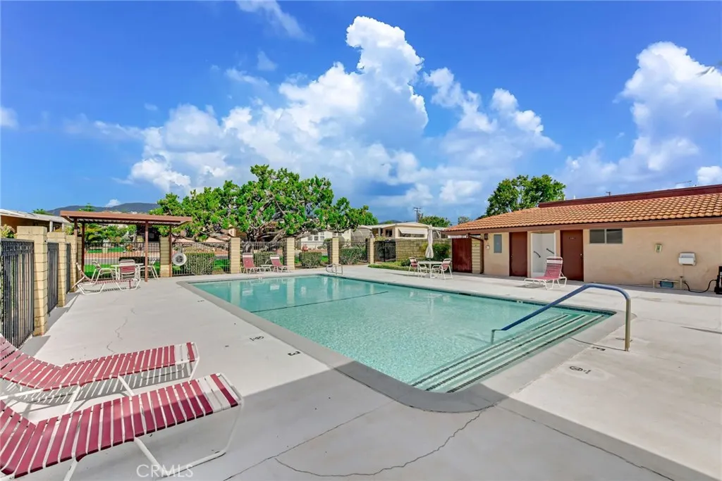 3945 Bradford Street #55