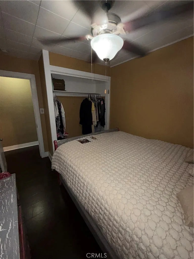 936 N Laurel