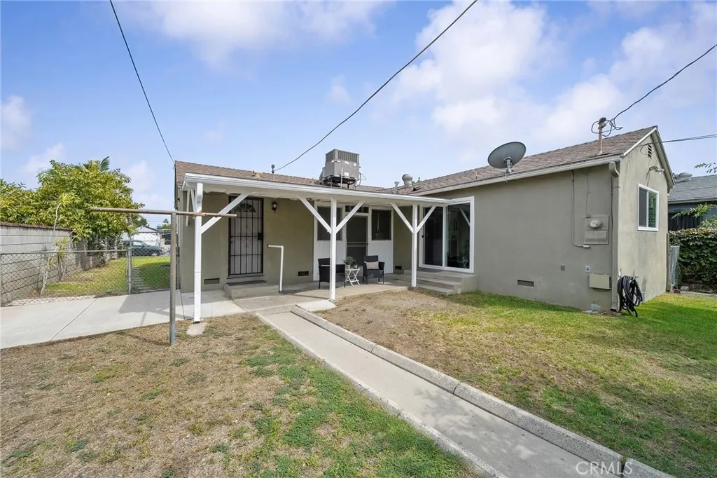 5125 N Landis
