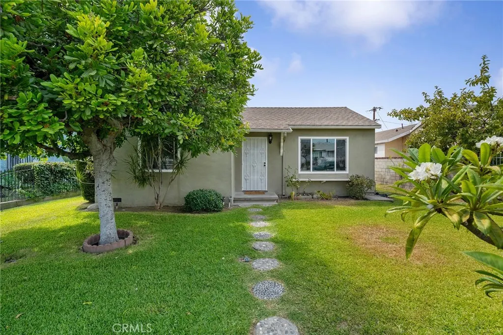5125 N Landis
