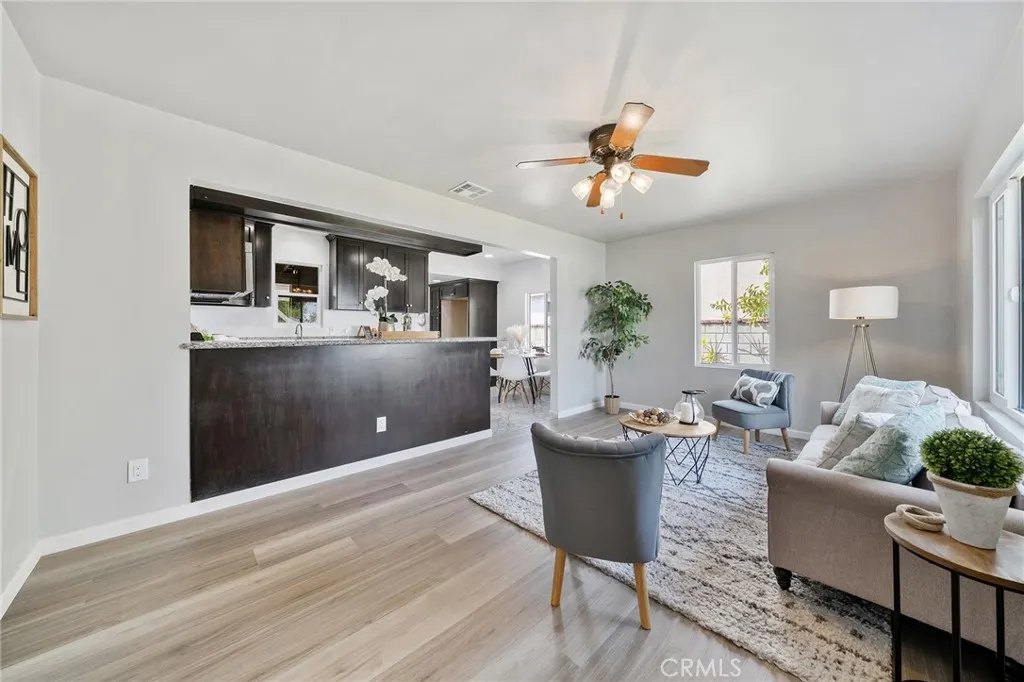 5125 N Landis