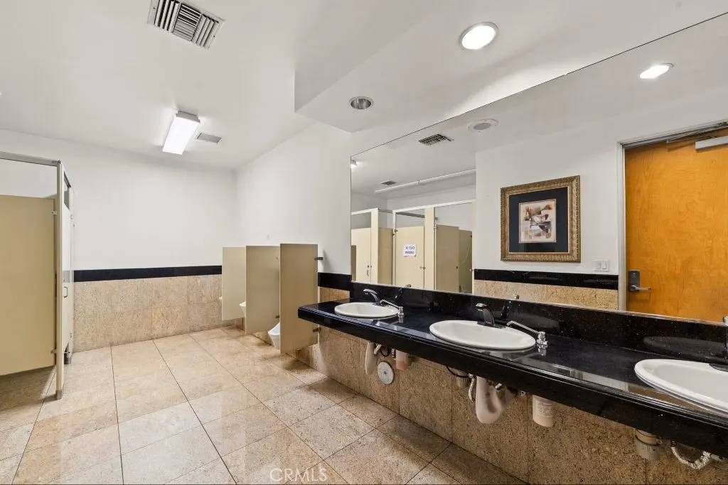 554 E San Bernardino #107