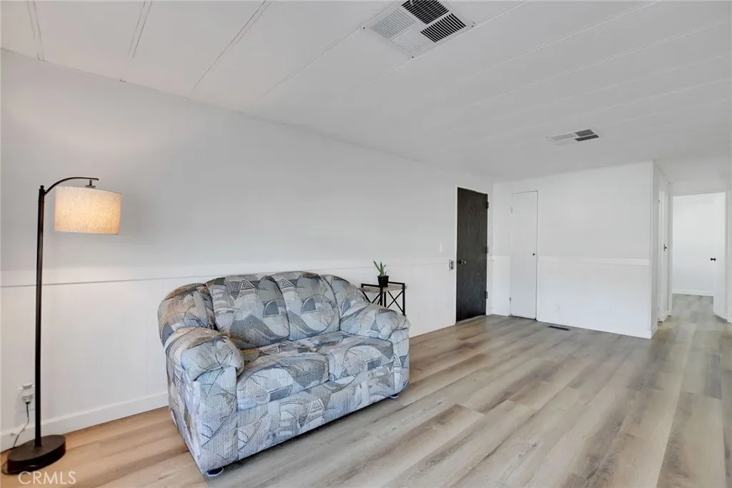 840 E Foothill Boulevard #27