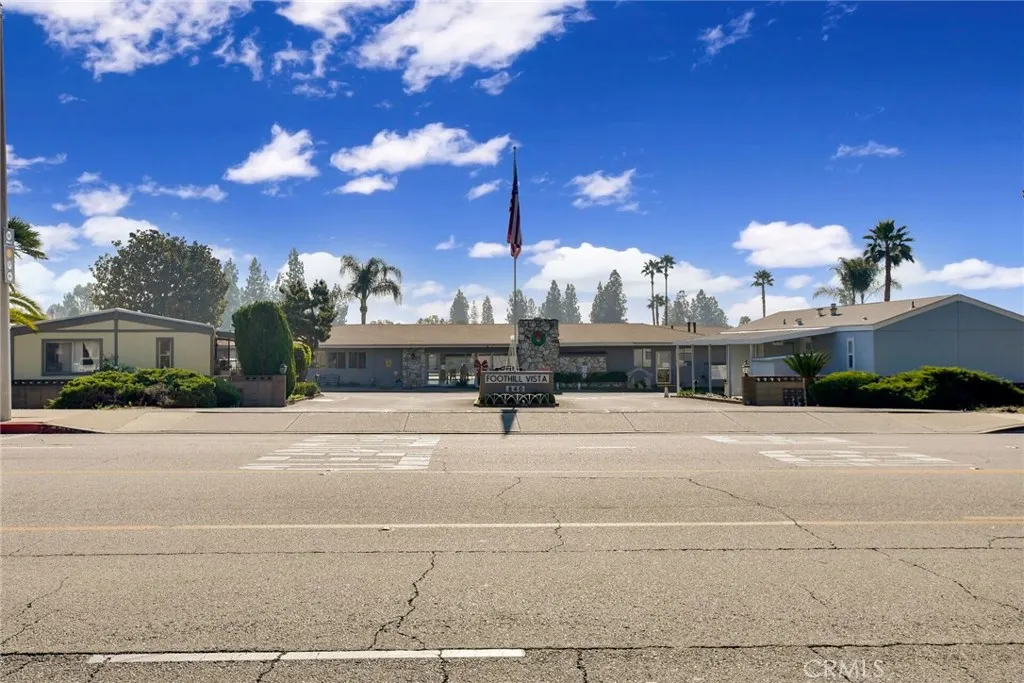 840 E Foothill Boulevard #27