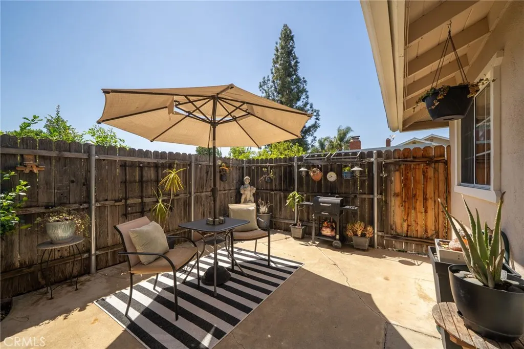 2549 College Lane