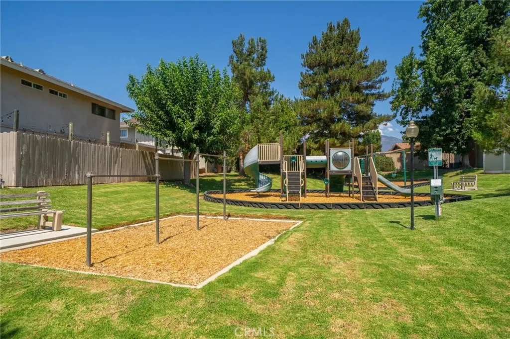 2549 College Lane
