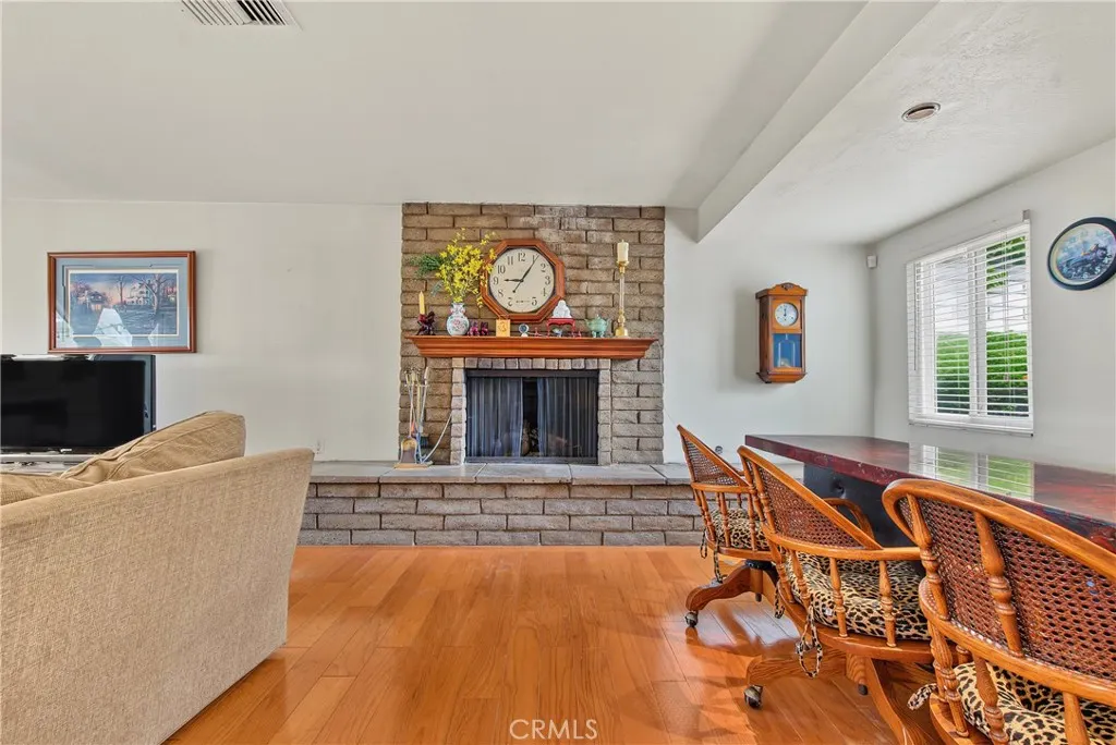 1801 Via Palomares