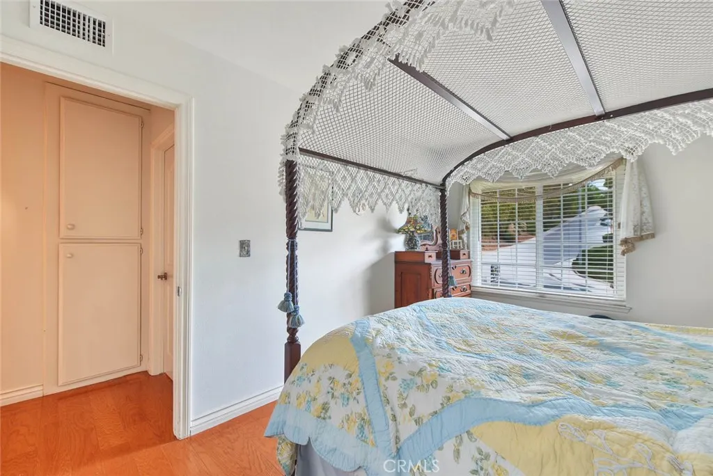 1801 Via Palomares