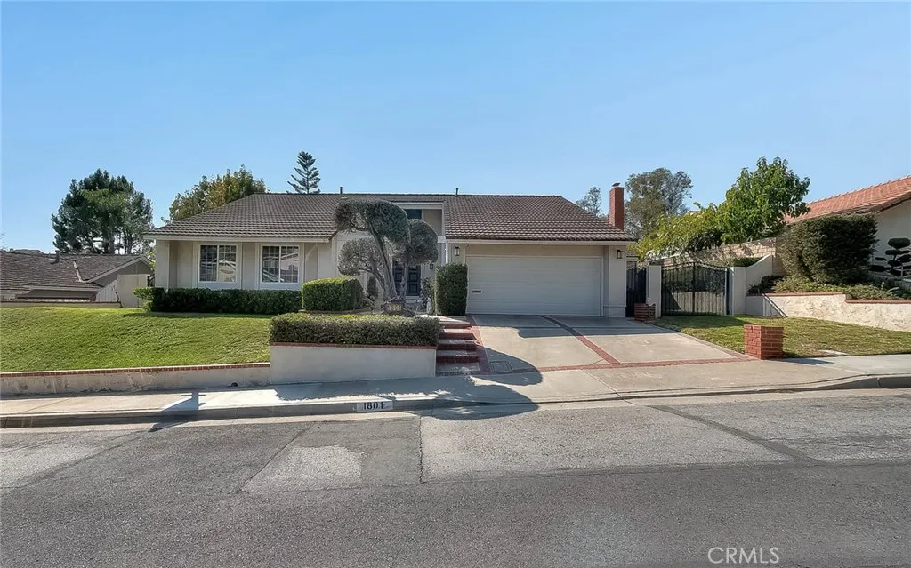 1801 Via Palomares