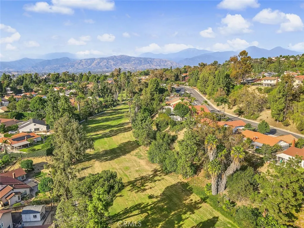 1801 Via Palomares