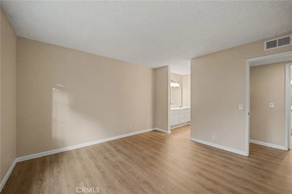 1754 Shady Oaks Court