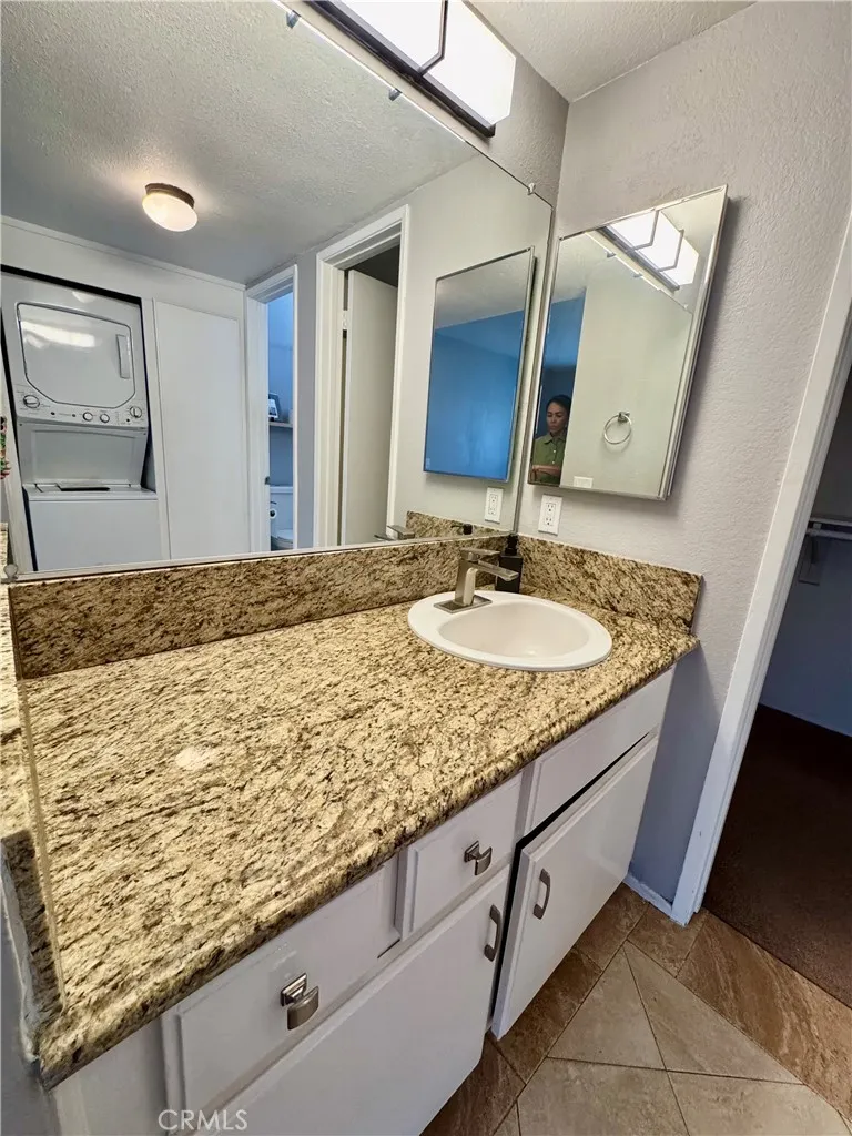 3639 Country Oaks Loop #D