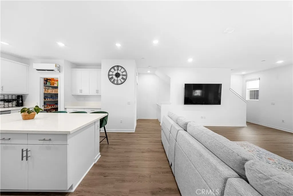 667 Lemon Lane