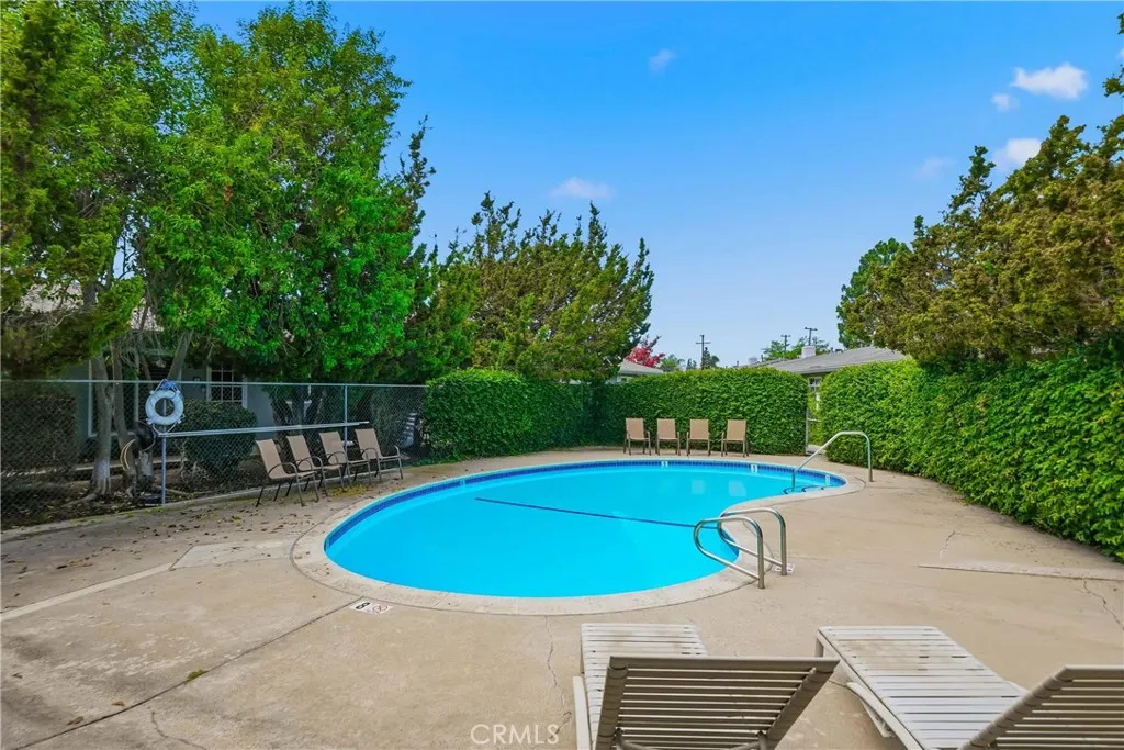 3131 Laurel Avenue #9