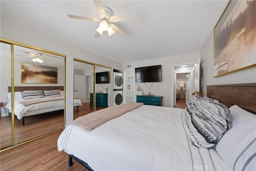 3131 Laurel Avenue #9