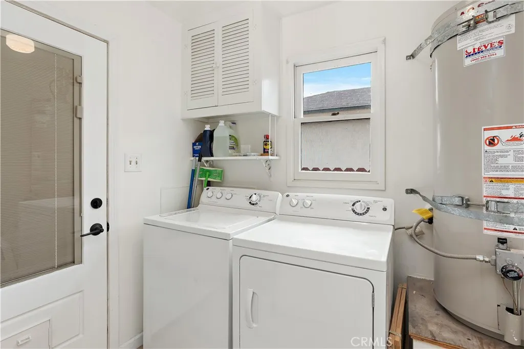 556 E. El Morado Court