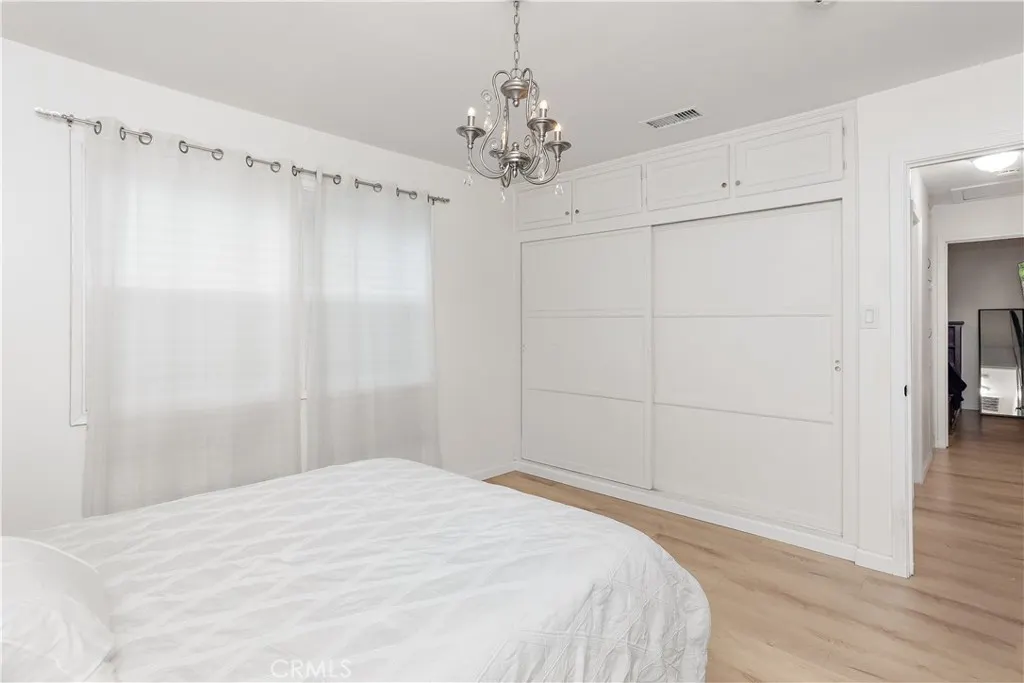 556 E. El Morado Court