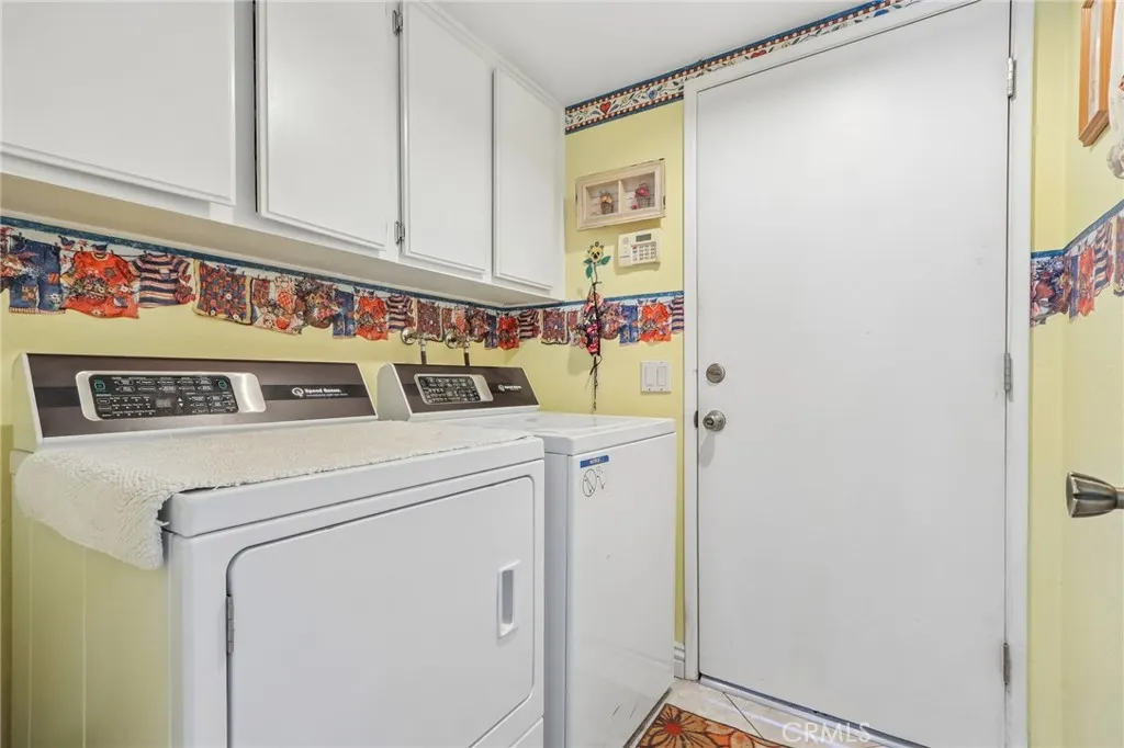 4914 Calle El Toro