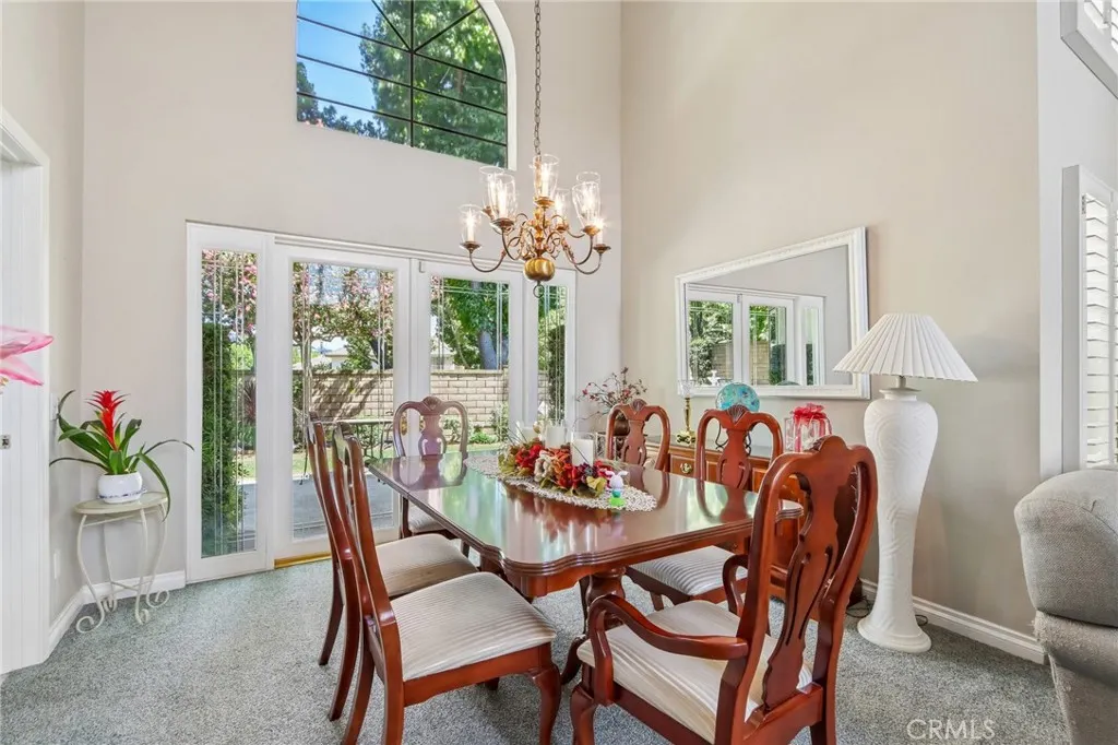 4914 Calle El Toro