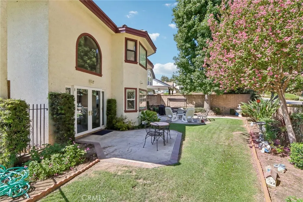 4914 Calle El Toro