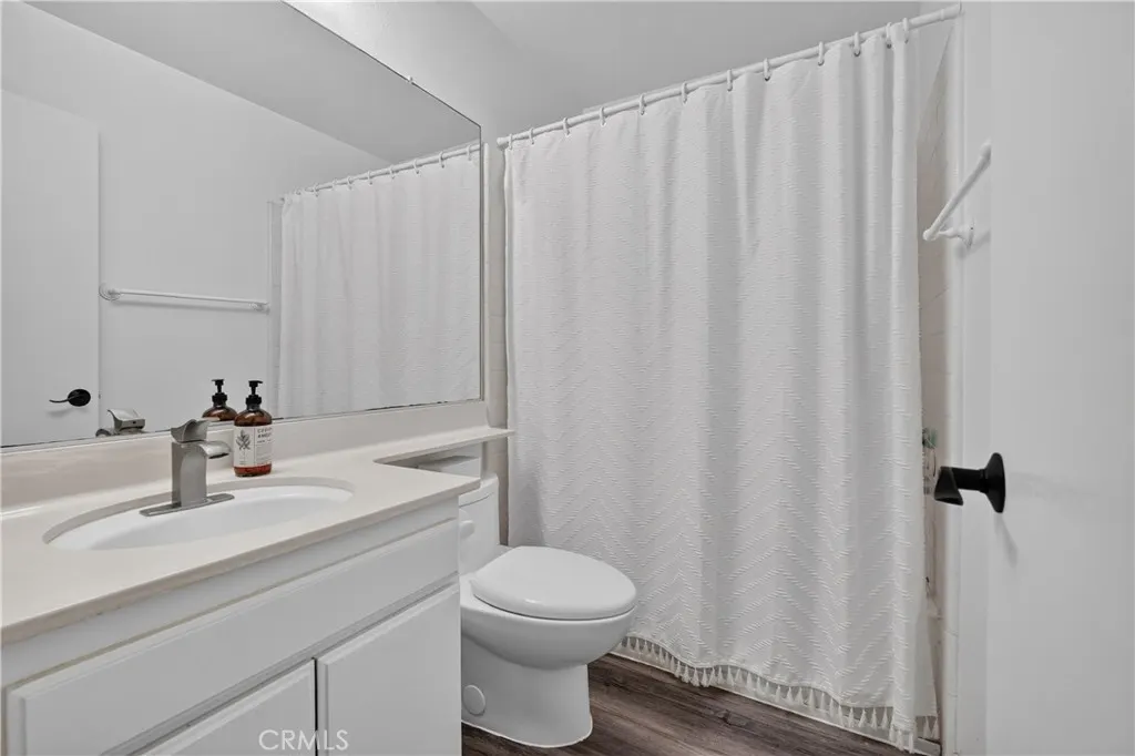 1616 Aspen Village