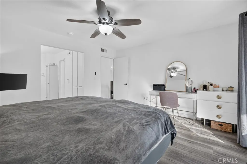 1616 Aspen Village