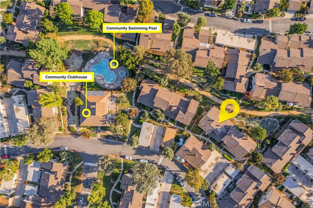 1616 Aspen Village