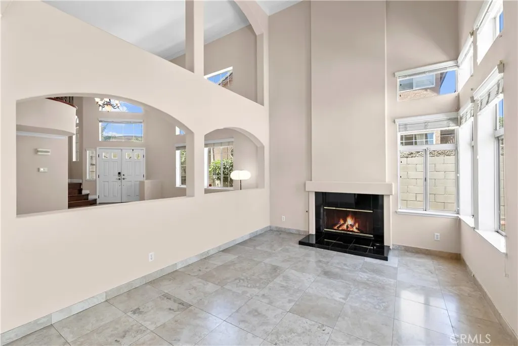 2184 Rancho Hills