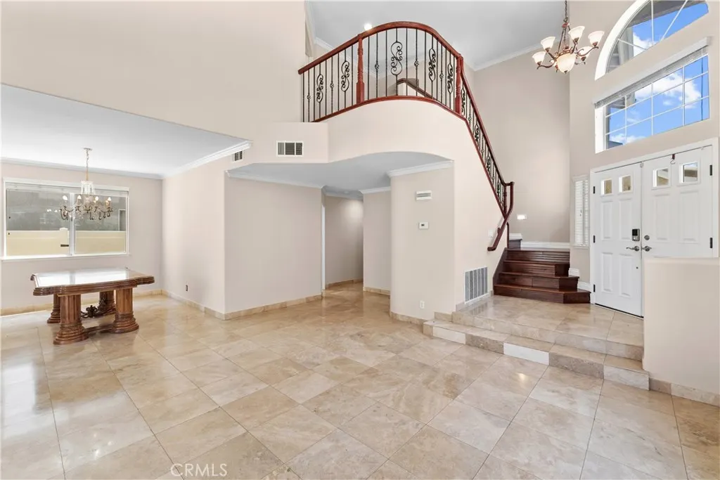 2184 Rancho Hills