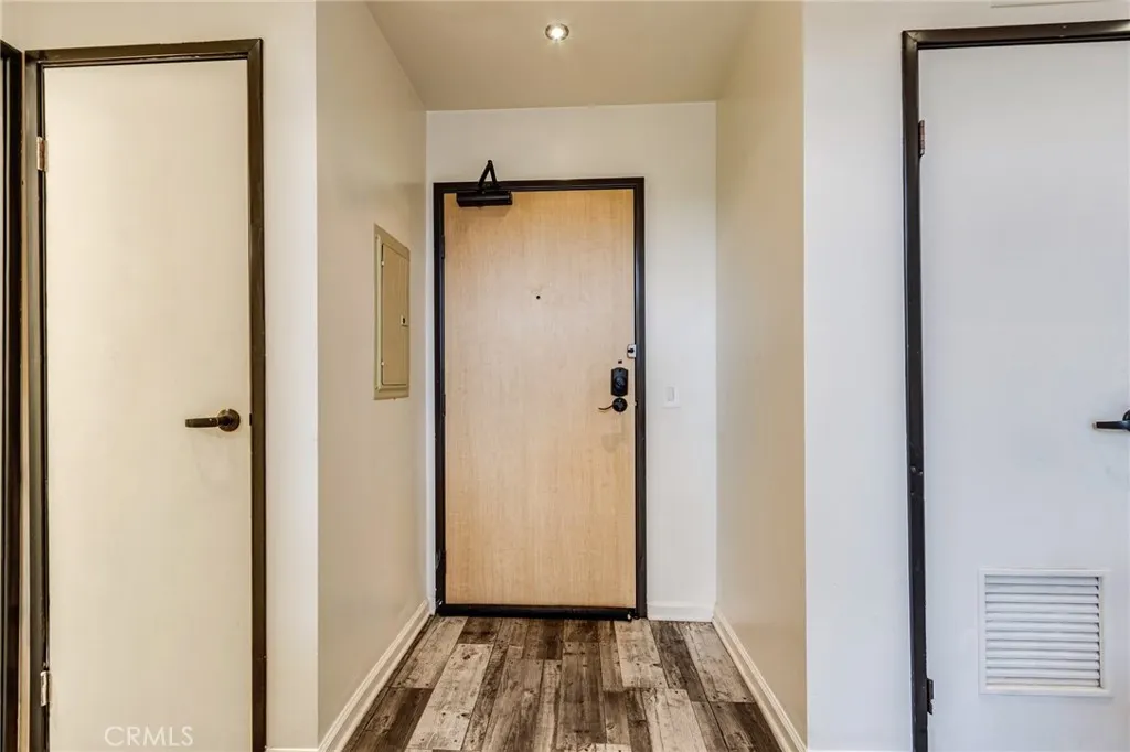 101 W Mission #327