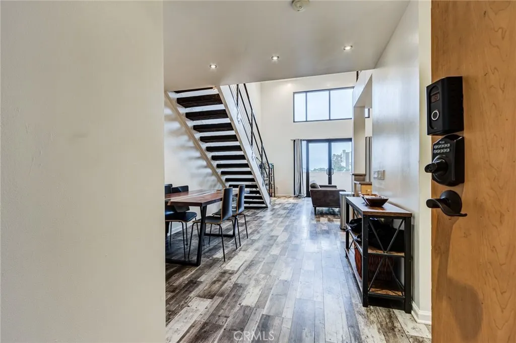 101 W Mission #327