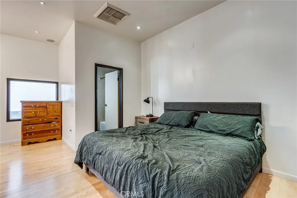 101 W Mission #327