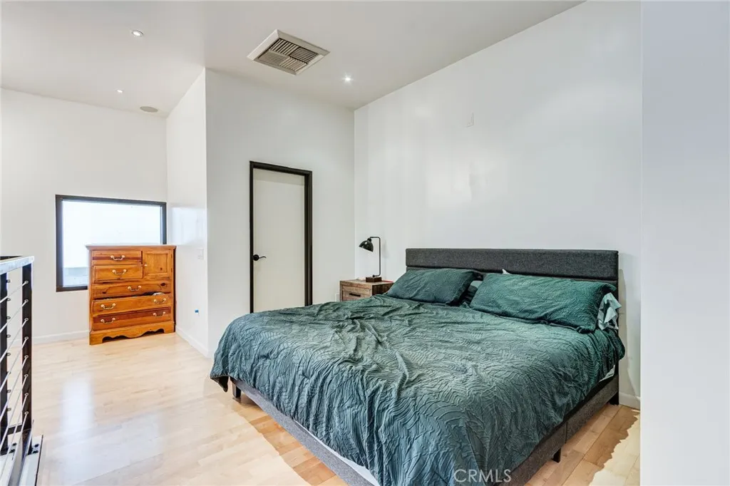 101 W Mission #327