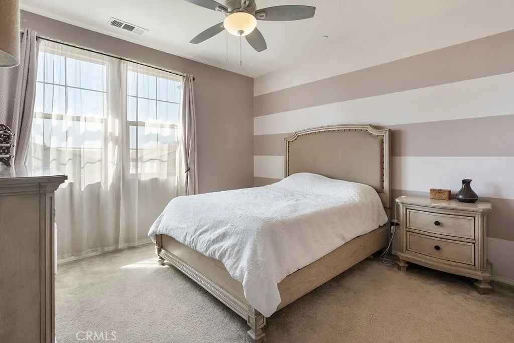 821 E Cassia #E