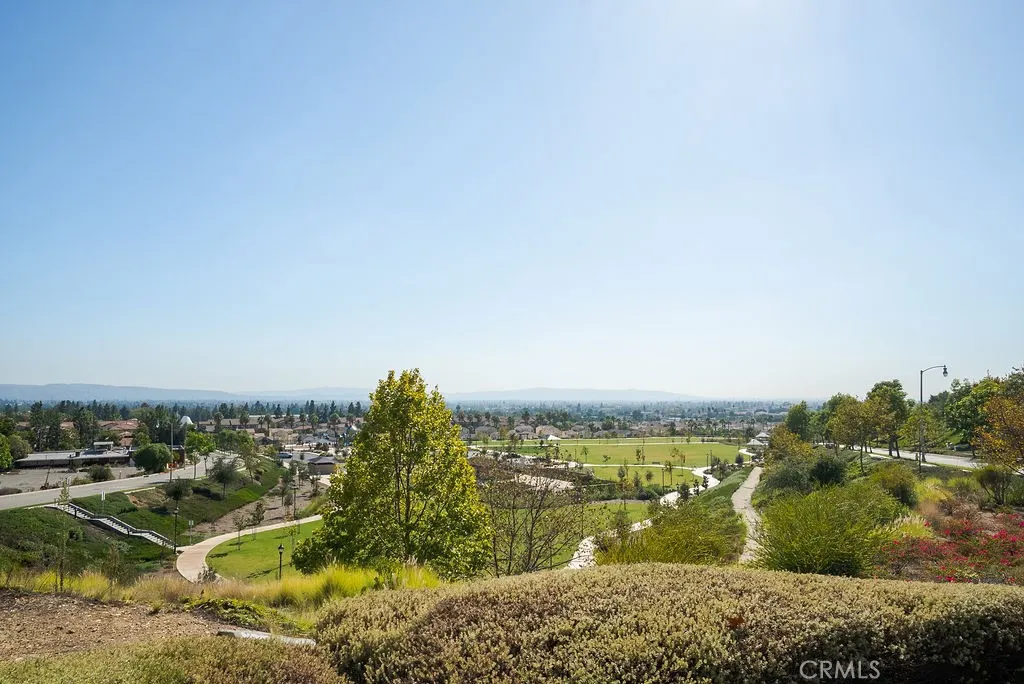 821 E Cassia #E
