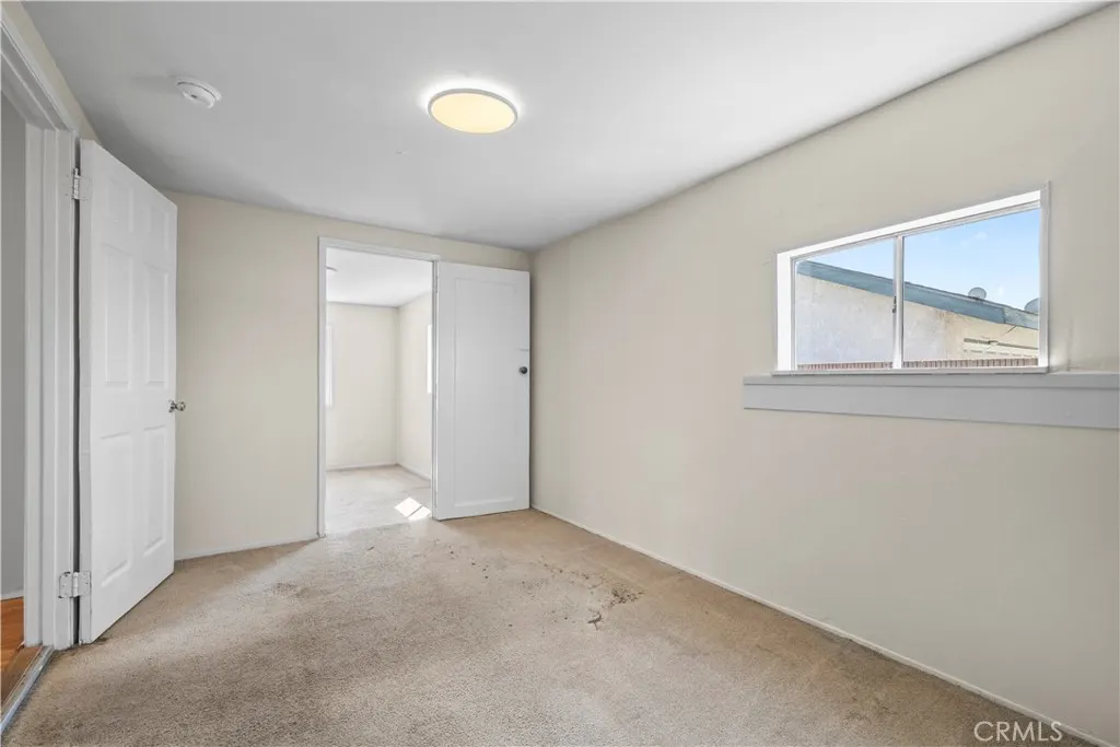 157 N Alameda Avenue