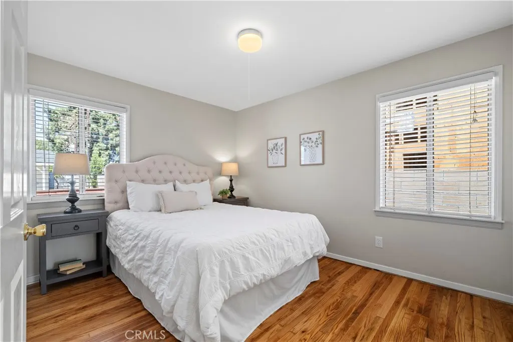 157 N Alameda Avenue