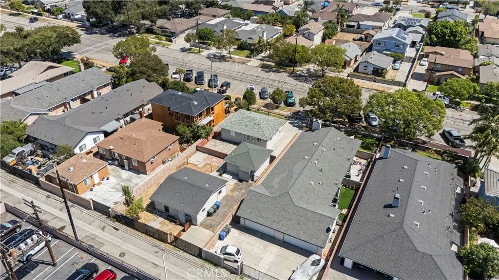 157 N Alameda Avenue