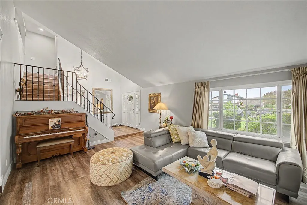 263 REVERE Street