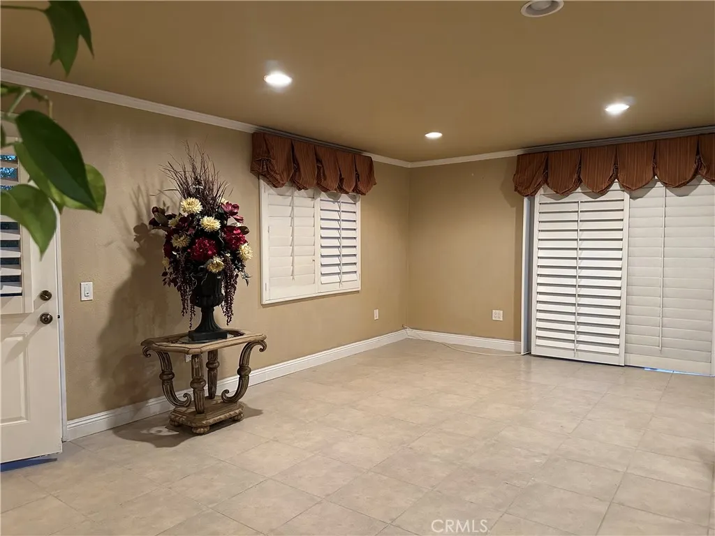 24237 Seagreen Dr