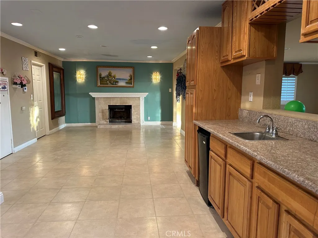 24237 Seagreen Dr