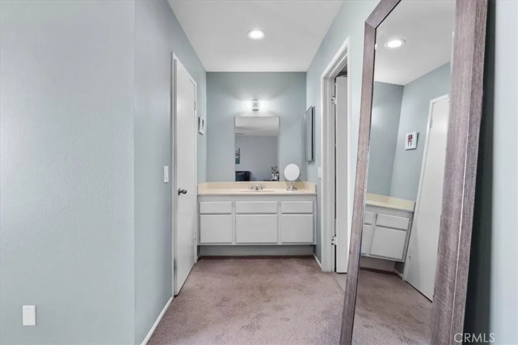 1002 Harrington