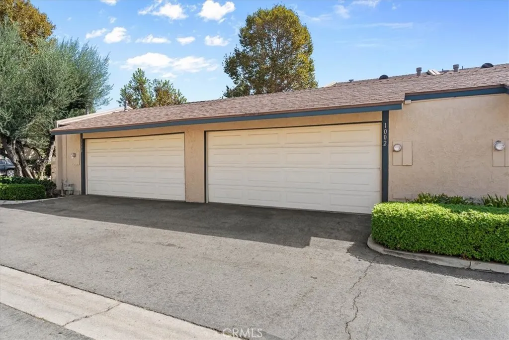 1002 Harrington